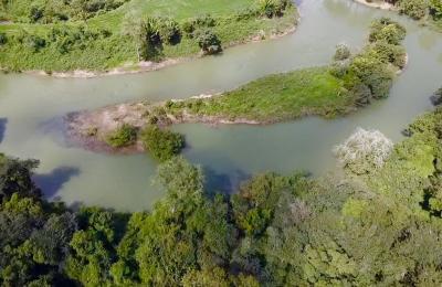 Almost 40 acres of beautiful land along Belize River on the Young Gal road, 15 minutes from the George Price Highway